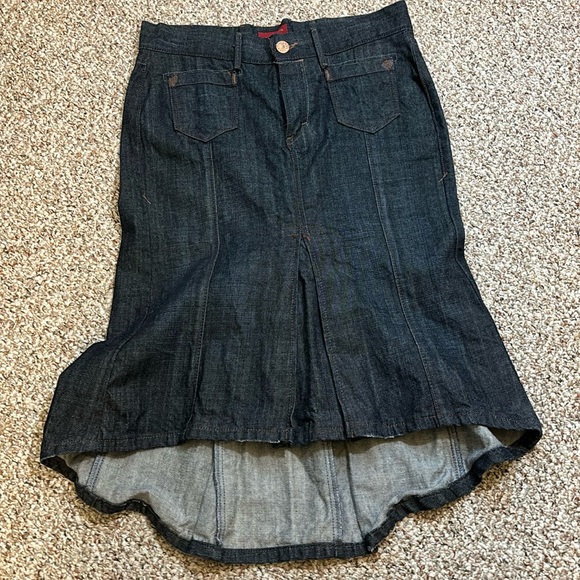 Levi's Dresses & Skirts - Levi’s - Denim Fishtailed Skirt - High/Low hemline - SZ10
